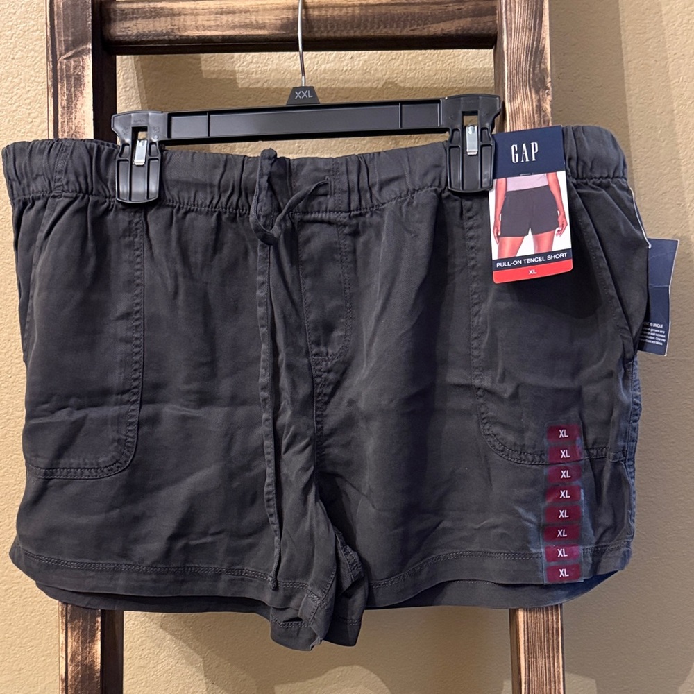 GAP Charcoal Elastic Waist Shorts